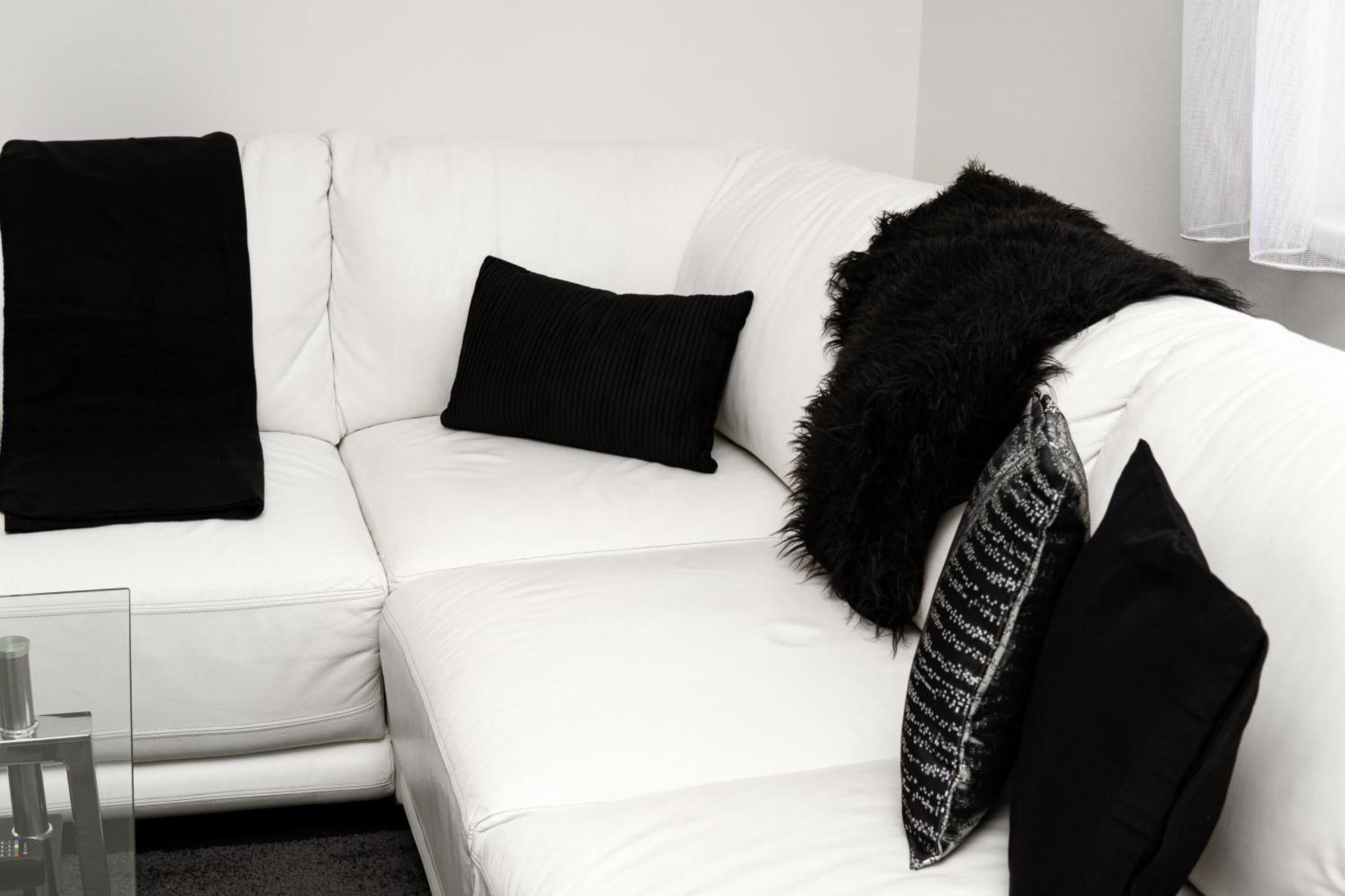 Bnb New Beautiful Apartment In The Center Of Ostrava With Option Garage Parking المظهر الخارجي الصورة